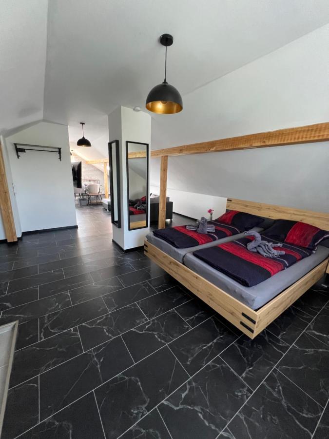 Die Loft Kemnath Bagian luar foto